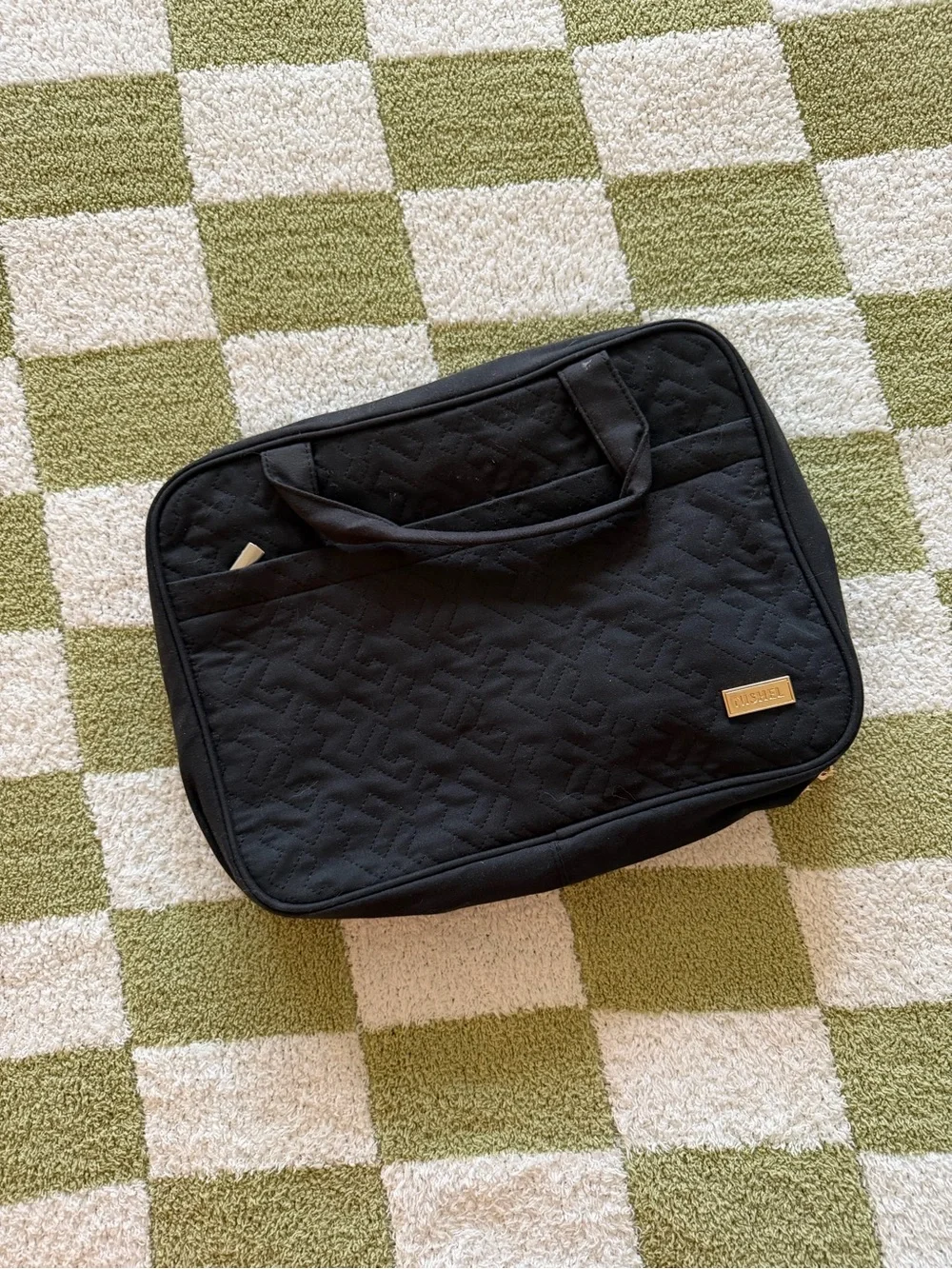 Black Quilted Travel Organizer Tote